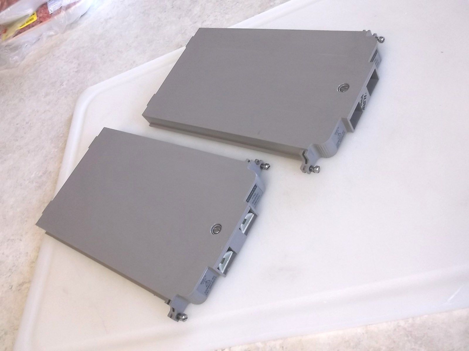 Keithley 7752 Low Voltage, CurrentSource-Only Source/Switch Module Keithley 7752 Low Voltage, CurrentSource-Only Source/Switch Module